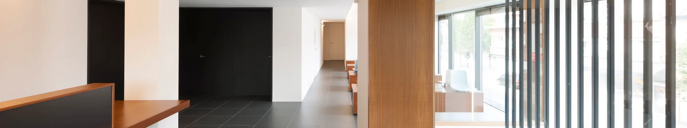 De wachtzaal van de praktijk